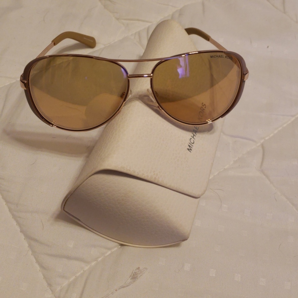 Michael kors shades - Picture 2 of 3